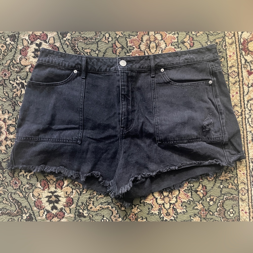 Forever 21 Distressed Black Denim Shorts